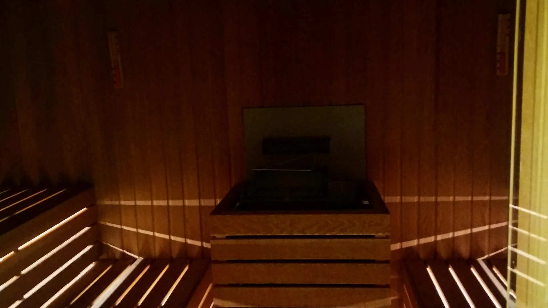 호텔 Mercure Almaty City Center