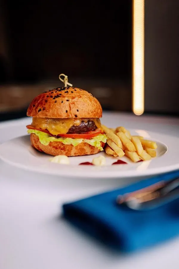 Mercure Almaty City Center 4*,  Kazakhstan